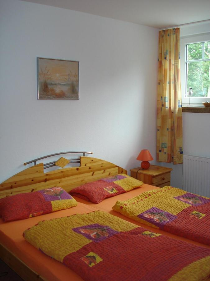 Blick Ins Gruene Apartment Zingst Exterior photo