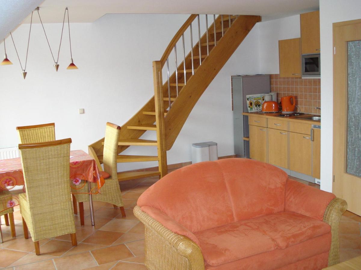 Blick Ins Gruene Apartment Zingst Exterior photo